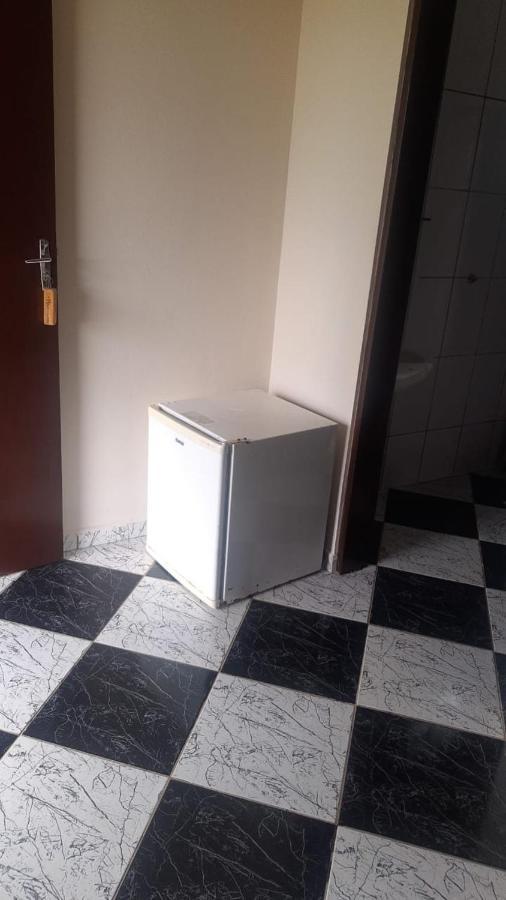 Pousada H Sarapuí Bagian luar foto