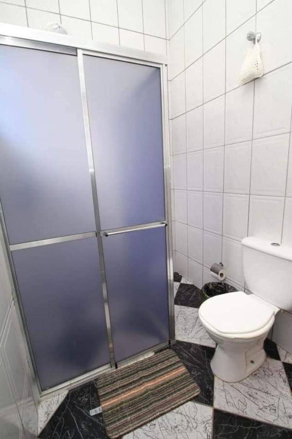 Pousada H Sarapuí Bagian luar foto